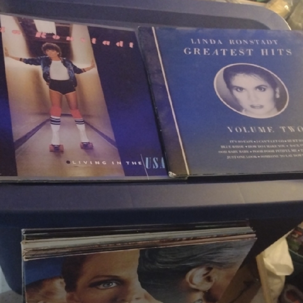 Linda Ronstadt Greatest Hits Volume Two Vinyl Record& Living In The USA